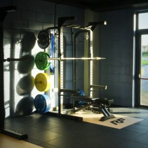 FULL COMM HALF RACK - River Fitness