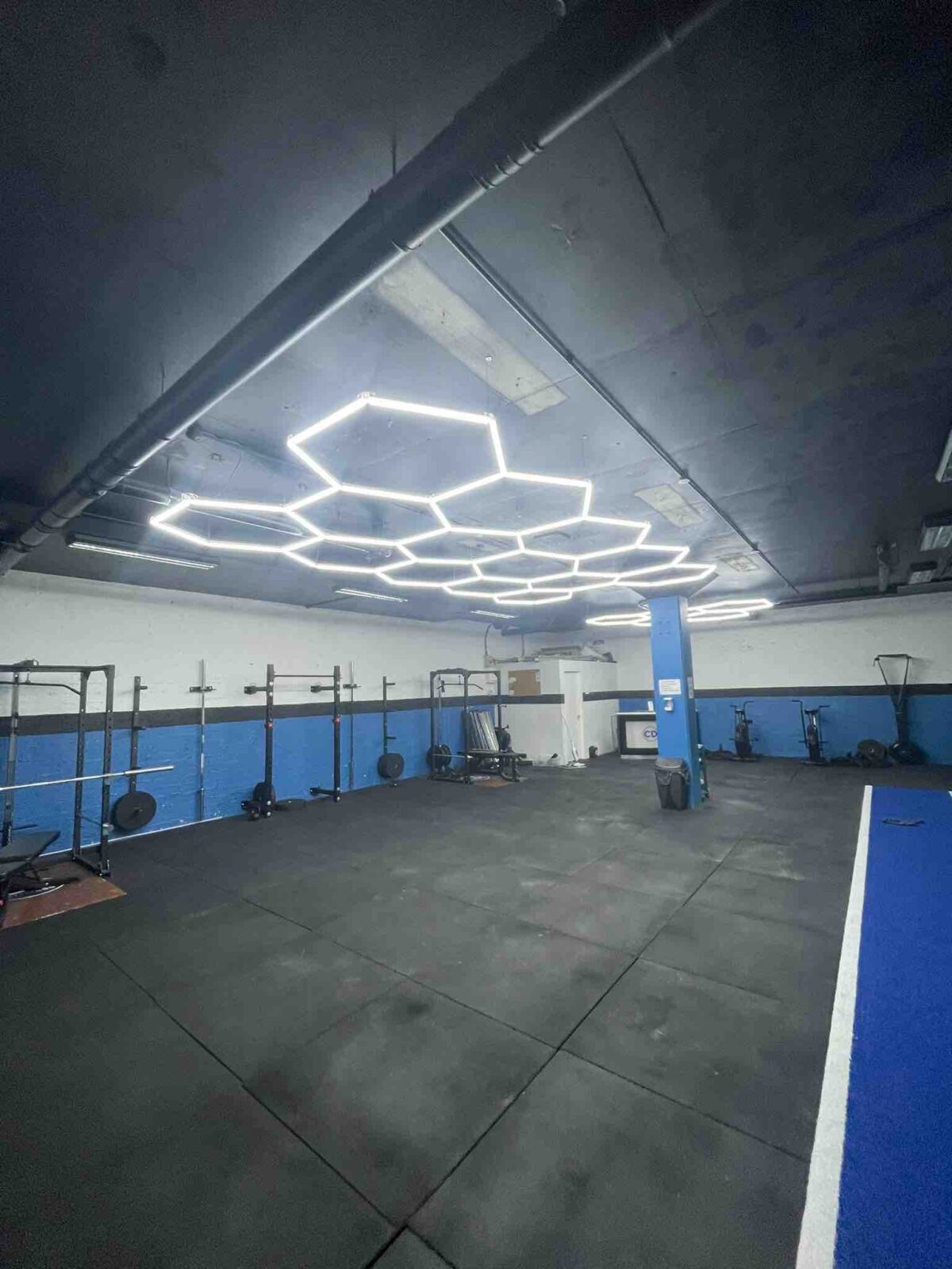 Modular Hex LED Gym Lighting - Fitness Equipment Ireland | Best for ...