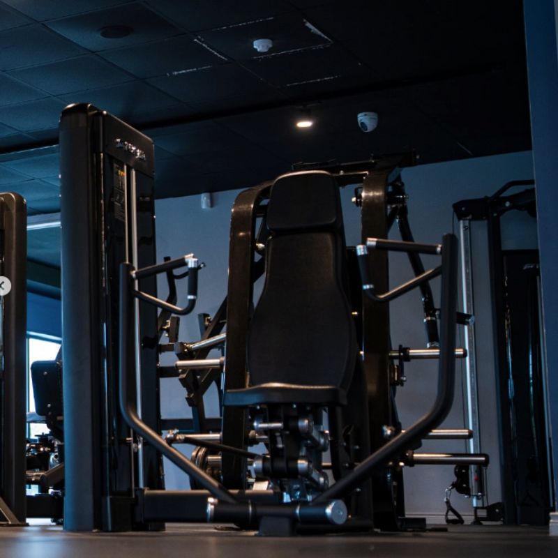 Forteza Prima Seated Chest Press Converging