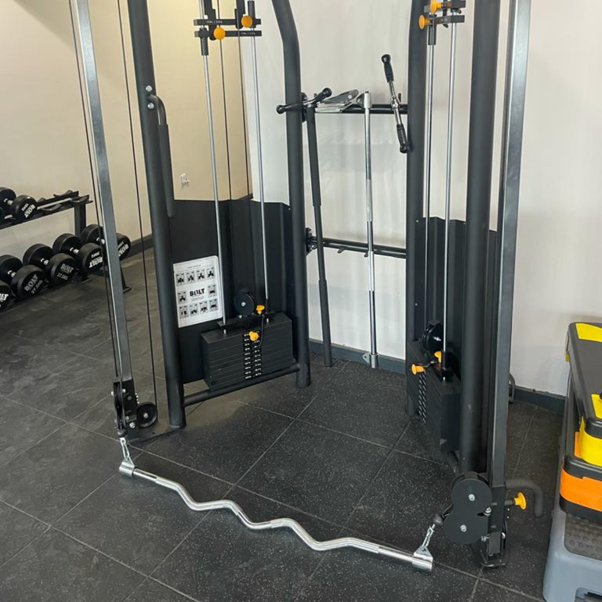 Bolt Strength FT Curl Bar - Image 3