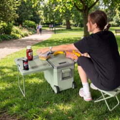 Picnic Cooler Box & Integrated Table + 2 Folding Chairs
