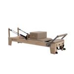 Studio Pilates Maple Reformer Light Mocha