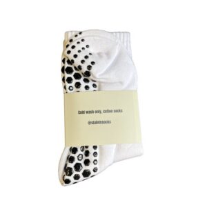AP-2405 Balance and Flow Grip Socks (2)